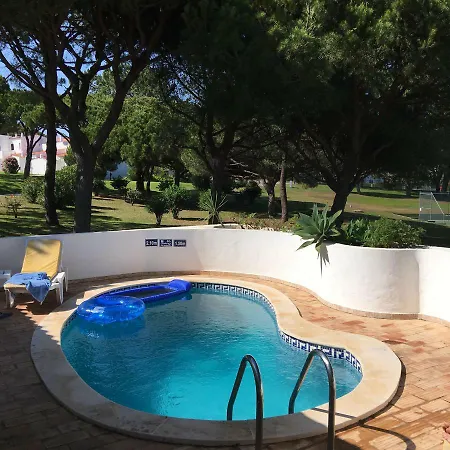 Vale Do Lobo 935 Willa *