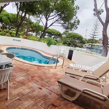 Vale Do Lobo 935 ヴィラ ローレ