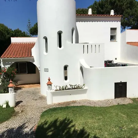 Vale Do Lobo 935